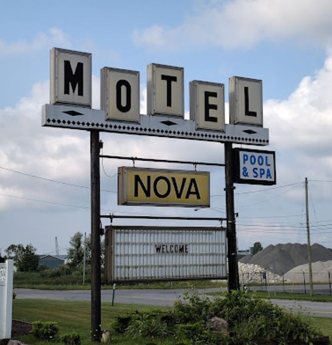 Nova Motel (Larsens Tourist Court) - From Website